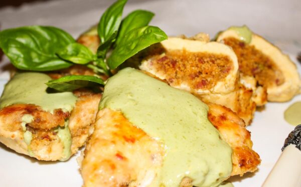 Chicken with Basil Sauce