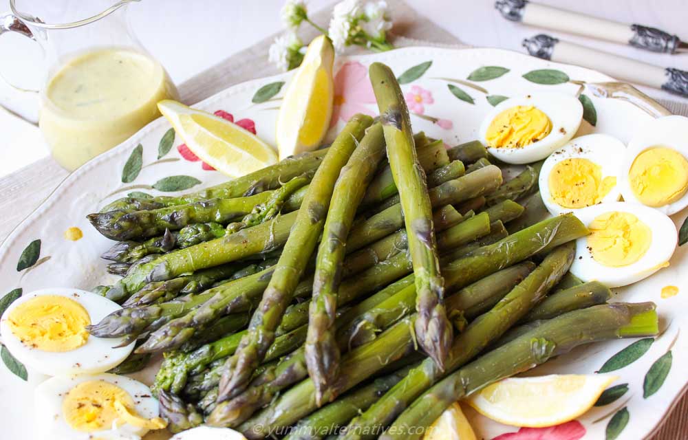 Easy Asparagus with Eggs