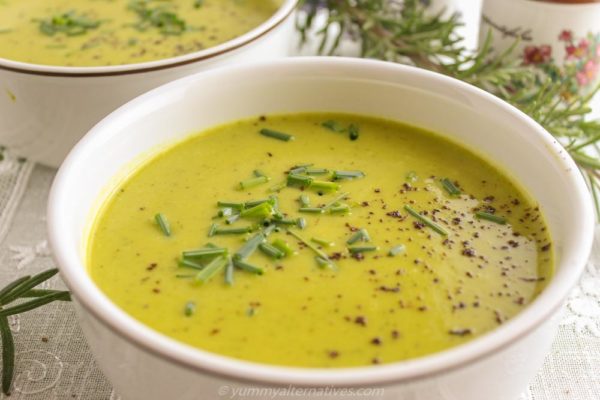 dairy free creamy curried zucchini soup